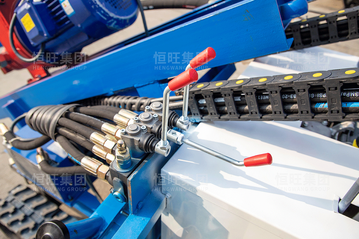 HW-120潜孔钻机液压