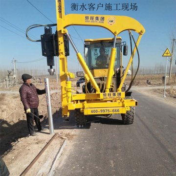 乡村公路安防改造：HWH920ZD 护栏打桩机乡村道路施工纪实
