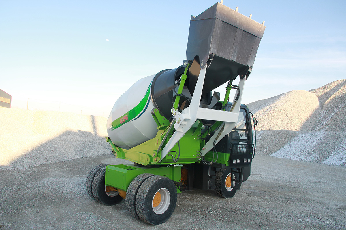 HWJF400上料车